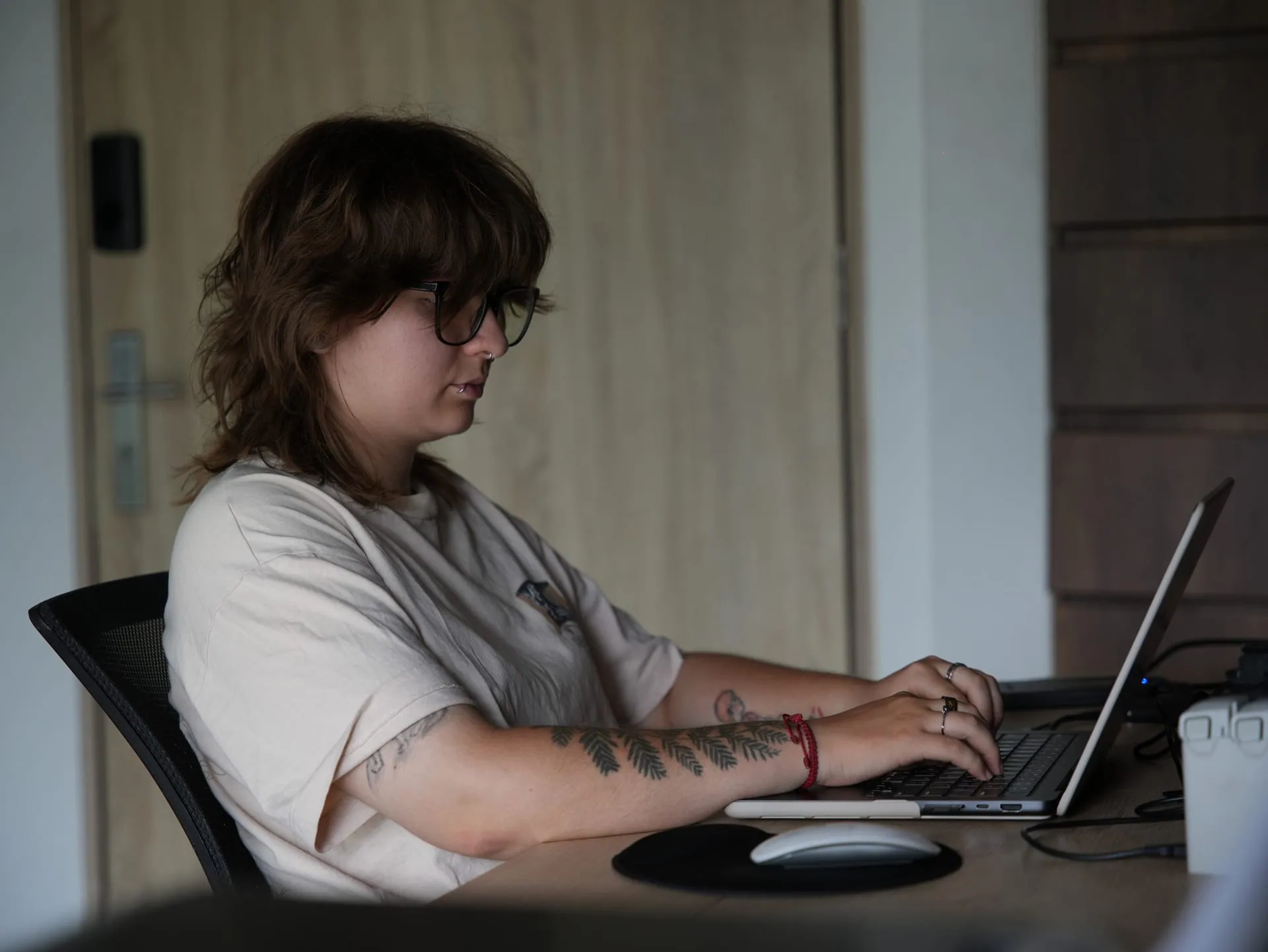 Video Editing & Ad Hooks